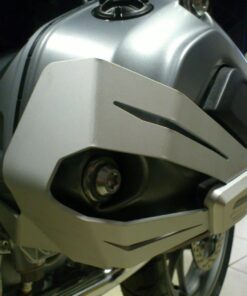 Protection de couvre-culasses en argent-3705