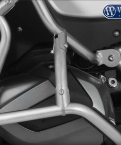 Barre de renfort pour extension de protection de réservoir