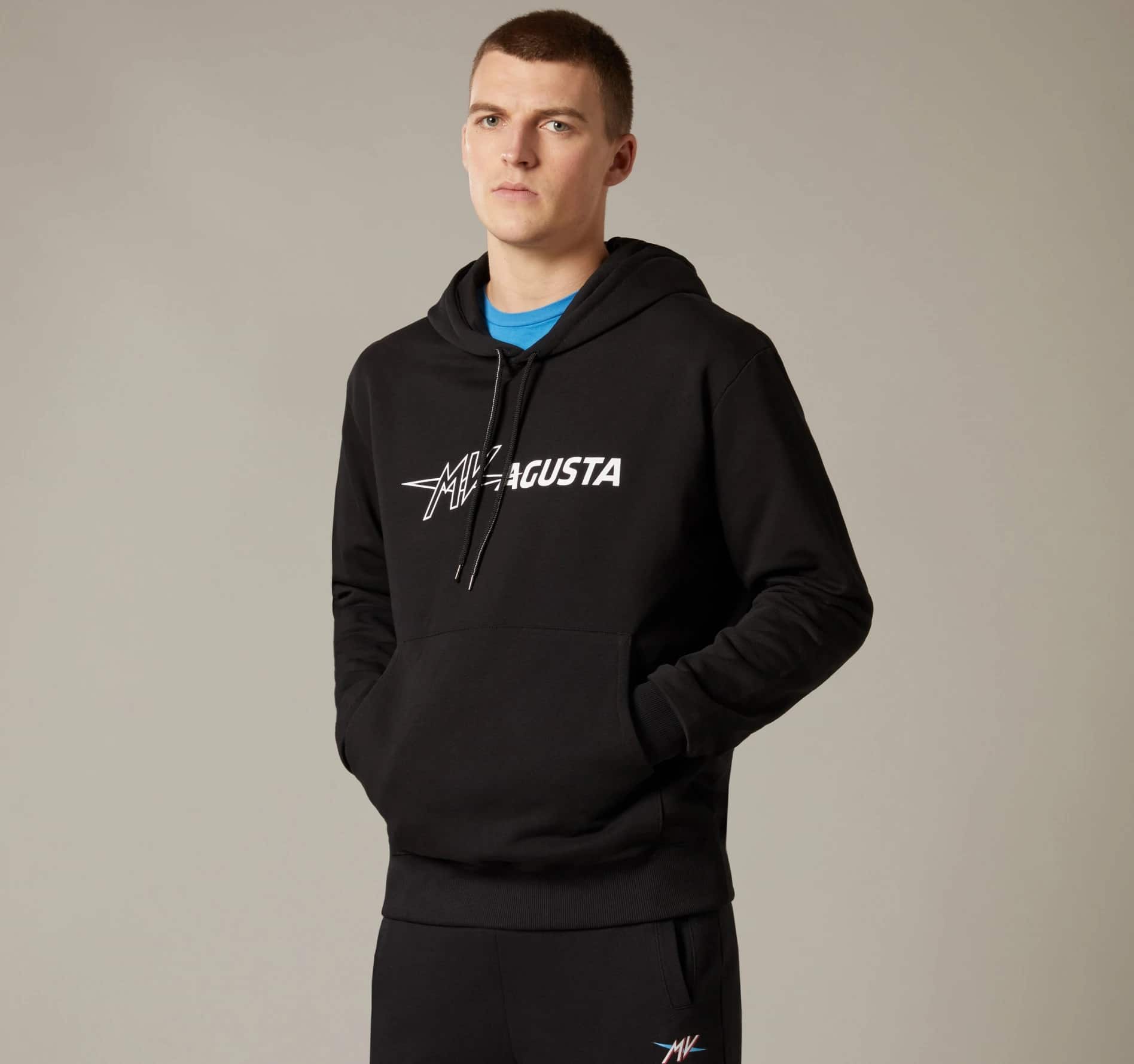 sweat noir 3